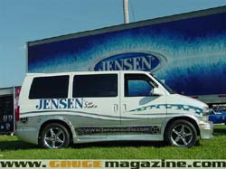 GaugeMagazine_JensenVan_001