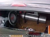 GaugeMagazine_swanginbangin_185