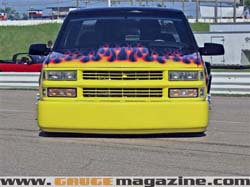 GaugeMagazine_95ChevyDually_007