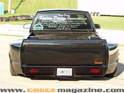 GaugeMagazine_95ChevyDually_010