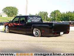 GaugeMagazine_95ChevyDually_014