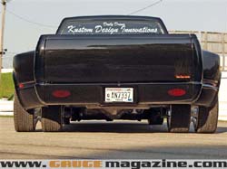 GaugeMagazine_95ChevyDually_015