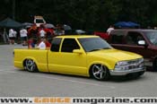 GaugeMagazine_DropEmWearNats_119