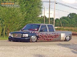 GaugeMagazine_ChevyDually_001