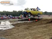 GaugeMagazine_FletcherFDMudBog_048