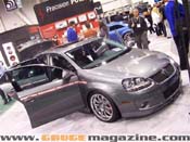 GaugeMagazine_CES_2006_174