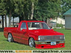 GaugeMagazine_Dodge_D50_001