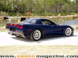 GaugeMagazine_1999_Corvette_C5R_021