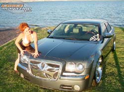 GaugeMagazine_2007_Chrysler300C_018