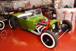 GaugeMagazine_2009_1922Roadster_012