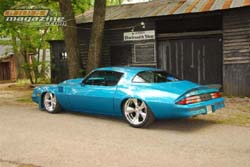 GaugeMagazine_2009_Camaro_021