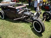 GaugeMagazine_2010_GoodGuys_174