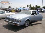 GaugeMagazine_2010_CruisinCali_091